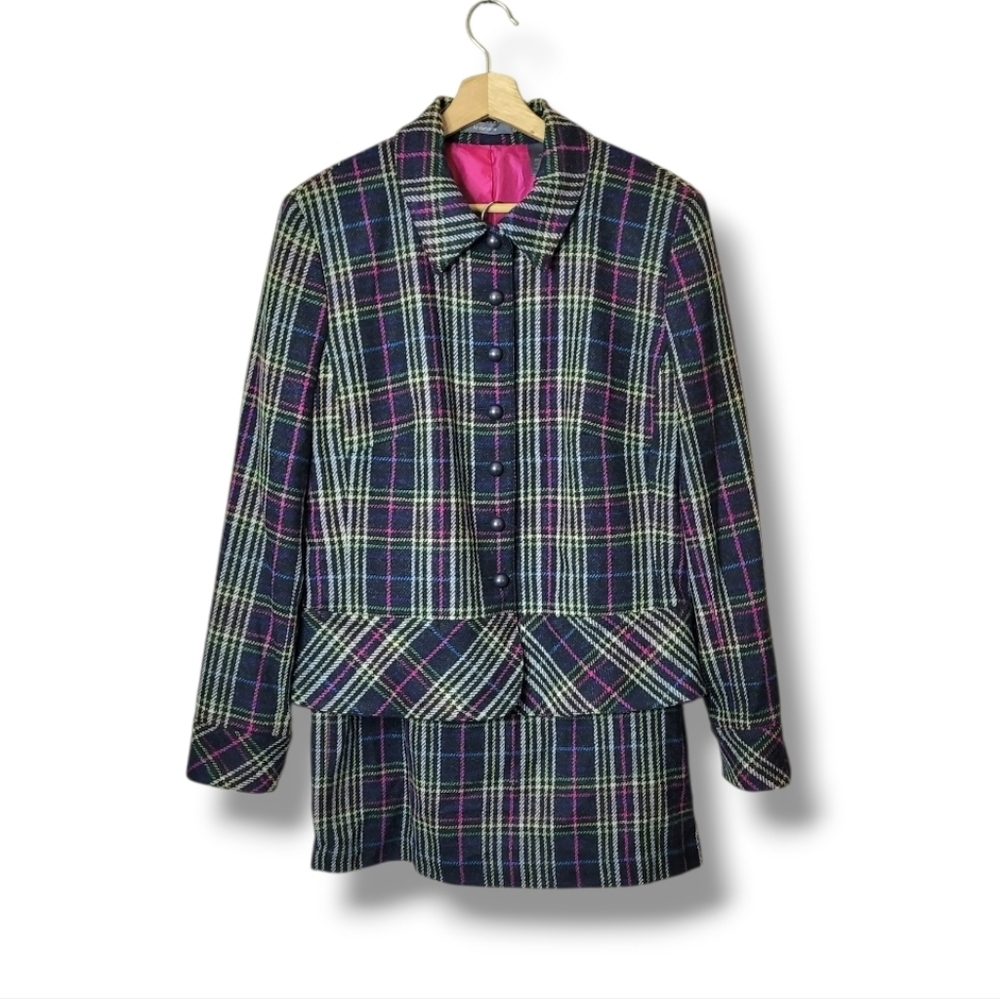 Liz Claiborne Navy Plaid Skirt Set with Pink Lining